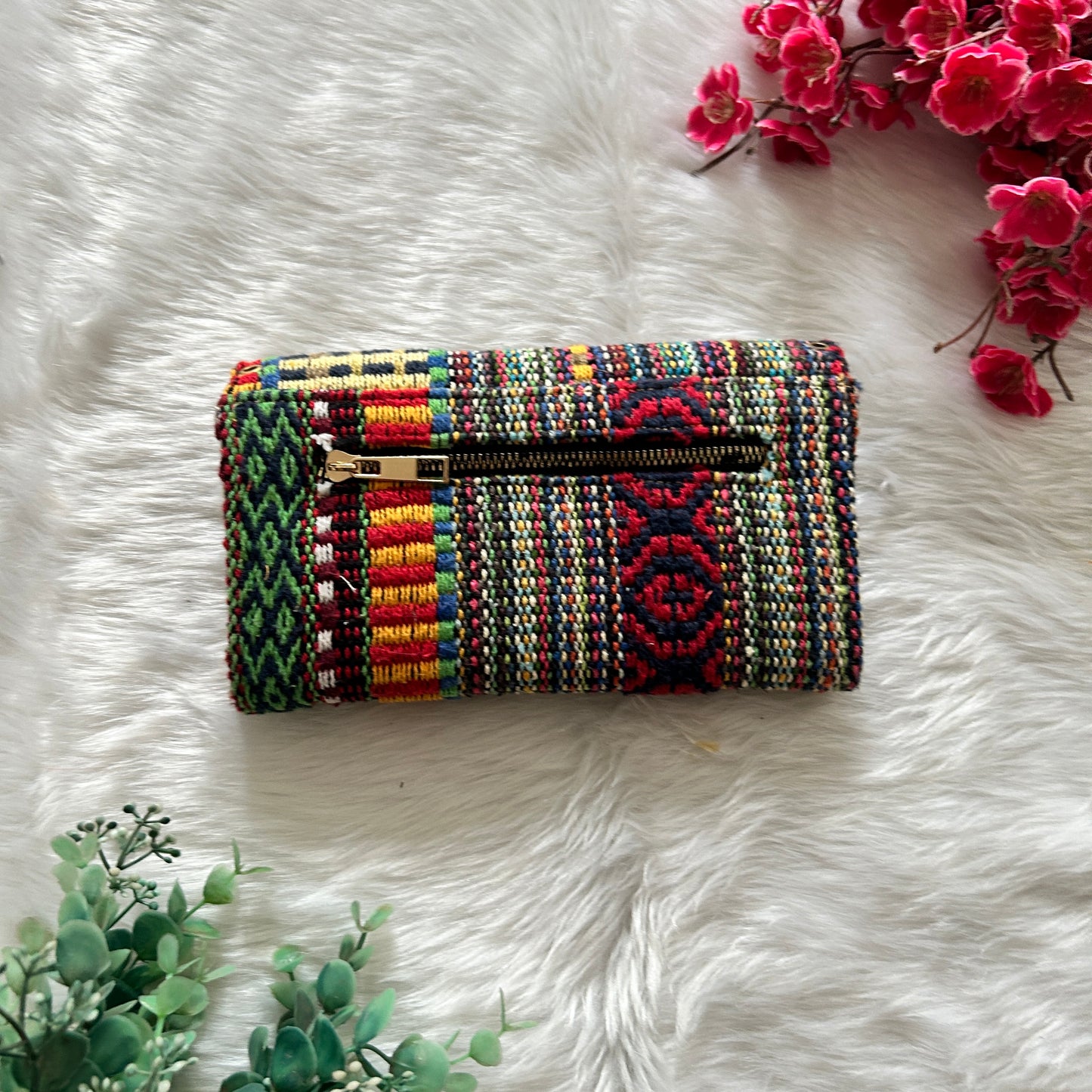 Wild weaves Multicolour wallet